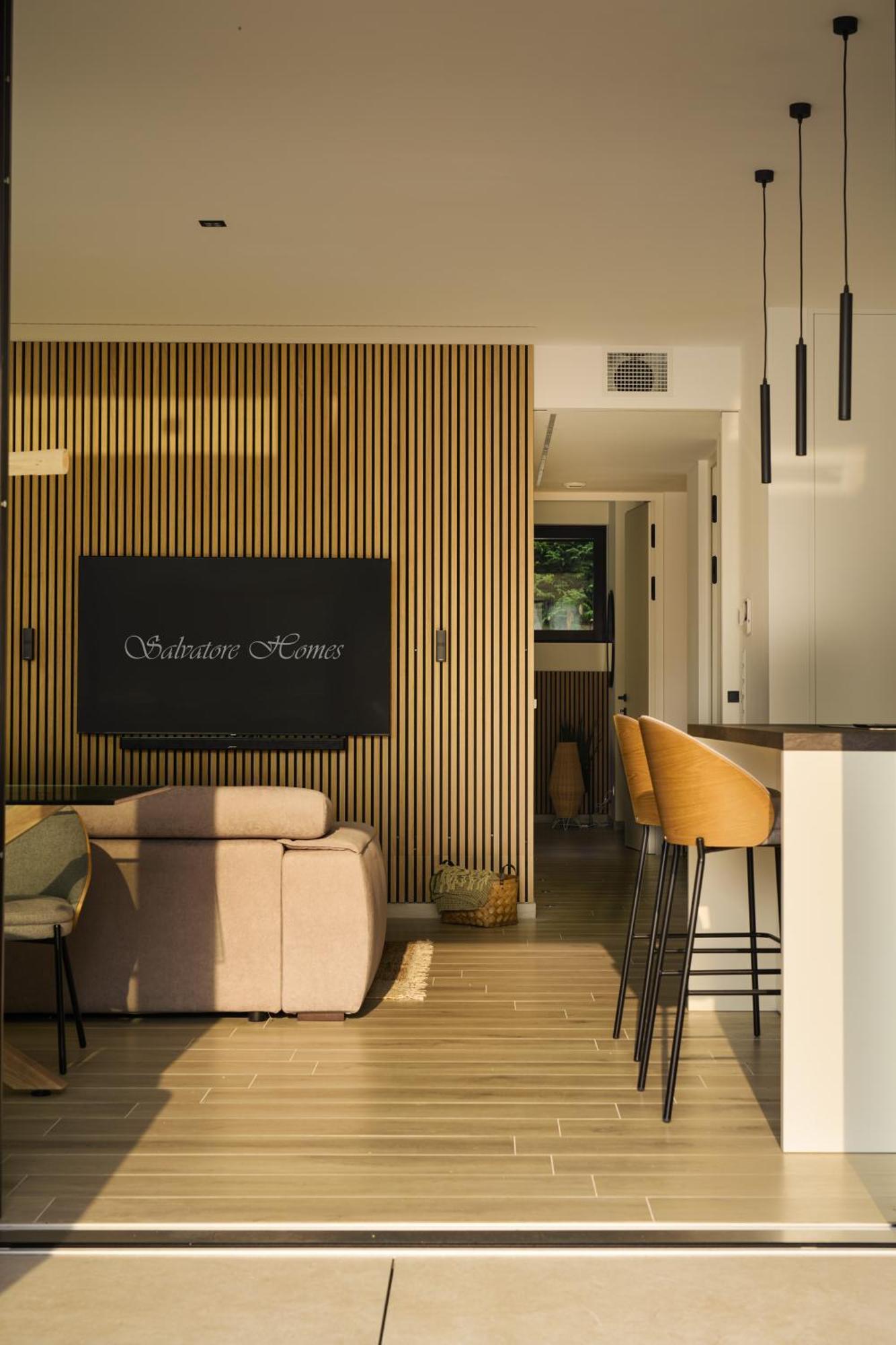 Salvatorehomes - Pure Luxury In The Centre Of Bardolino With Pool & Private Garden - Casa Olivia - A 5 Star Luxury Collection At Lake Garda Exterior foto