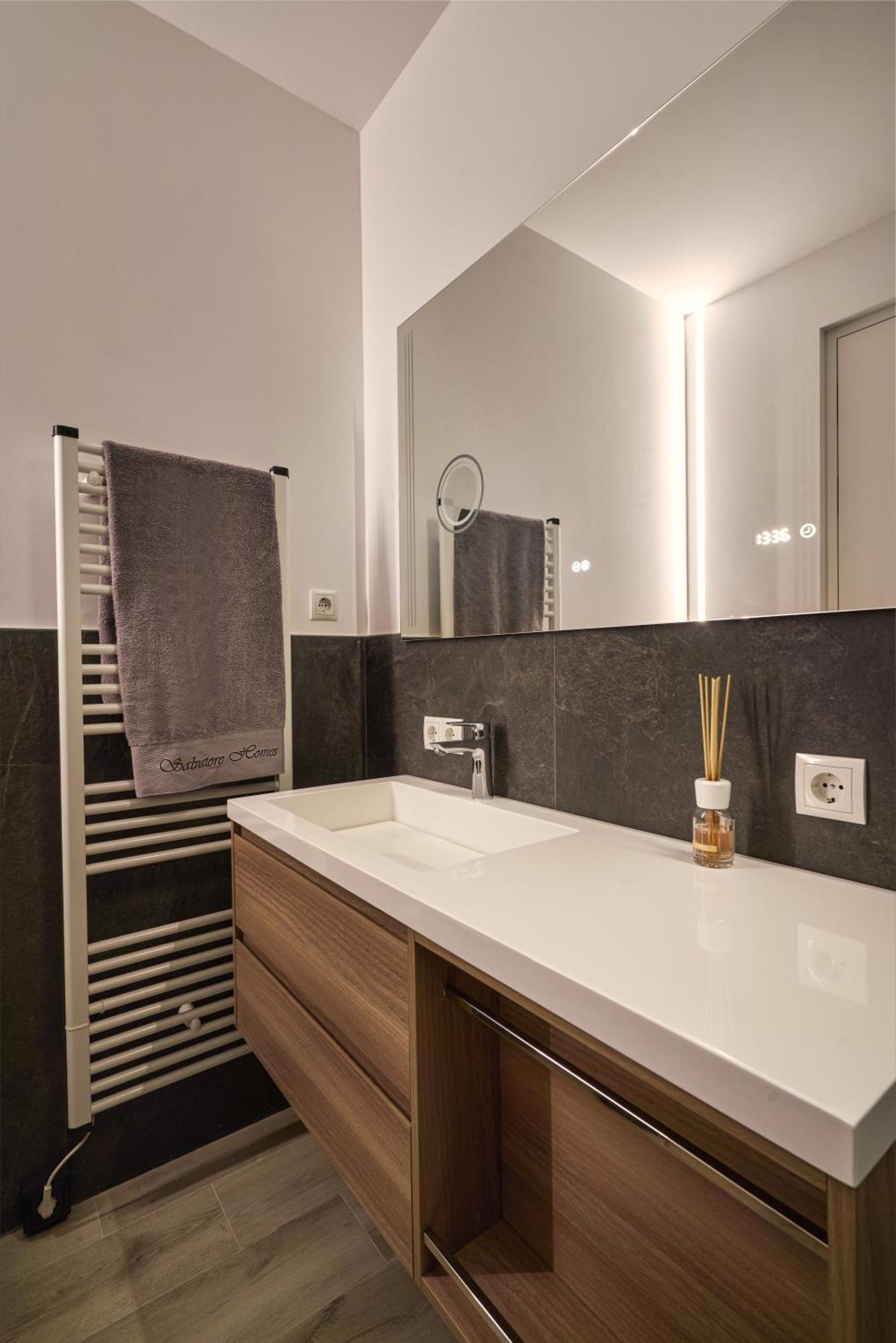Salvatorehomes - Pure Luxury In The Centre Of Bardolino With Pool & Private Garden - Casa Olivia - A 5 Star Luxury Collection At Lake Garda Exterior foto